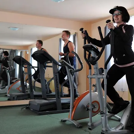 Fenyoharaszt Kastelyszallo